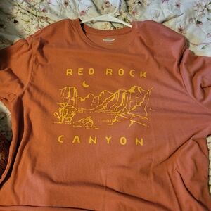 Red Rock Canyon Cropped Tshirt
